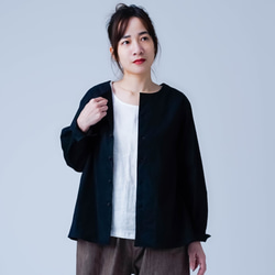 【soco】洗練されたシルエットが上品で素敵 ノーカラー カーディガン ／ 黒 h025d-bck1 8枚目の画像