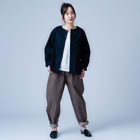 【soco】洗練されたシルエットが上品で素敵 ノーカラー カーディガン ／ 黒 h025d-bck1 15枚目の画像