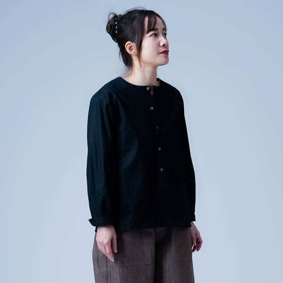 【soco】洗練されたシルエットが上品で素敵 ノーカラー カーディガン ／ 黒 h025d-bck1 6枚目の画像