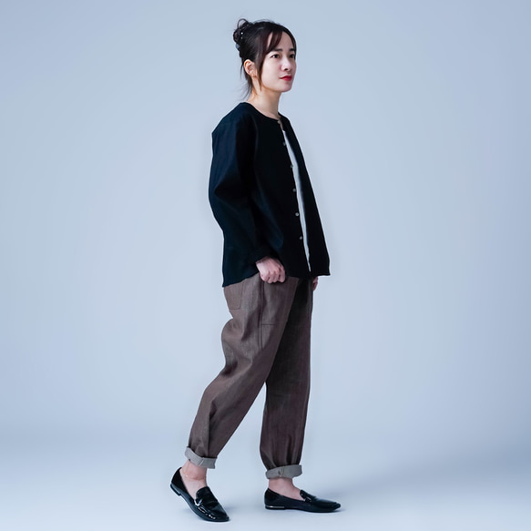 【soco】洗練されたシルエットが上品で素敵 ノーカラー カーディガン ／ 黒 h025d-bck1 11枚目の画像