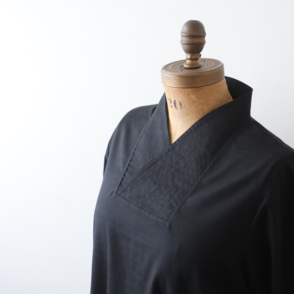 ⁂ラスト５　夏ＳＡＬＥ　上質ギマ擬麻コットン　和装　重ね襟　Vネック シャツ チュニック ゆったり ブラック R43C 9枚目の画像