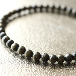 ☆ヒーラーズゴールド☆マトリックスパイライト：4ミリ☆天然石