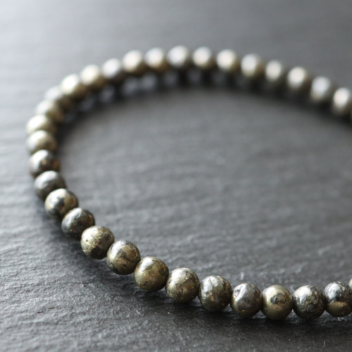 ☆ヒーラーズゴールド☆マトリックスパイライト：4ミリ☆天然石