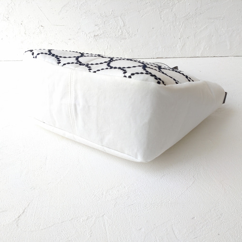 ミナペルホネン タンバリン[white×navy]とリネン 2wayトート