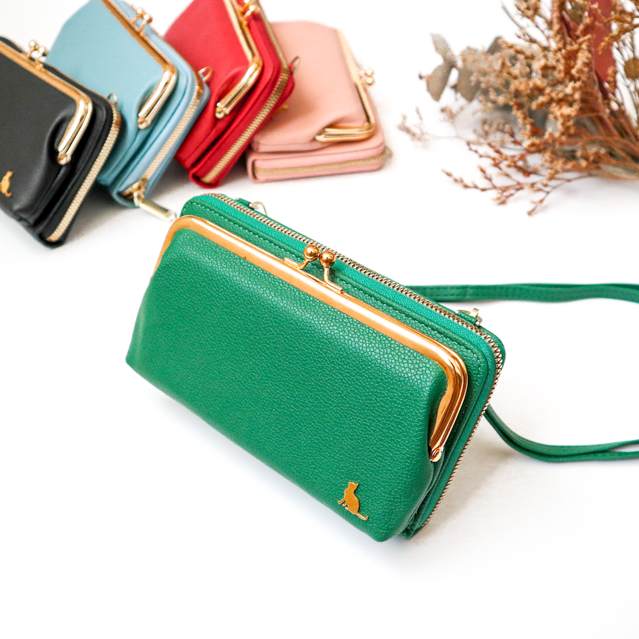 スマホショルダー お財布ショルダー がま口 がま口財布 スマホポーチ 猫 グリーン スマホショルダー 4,774円