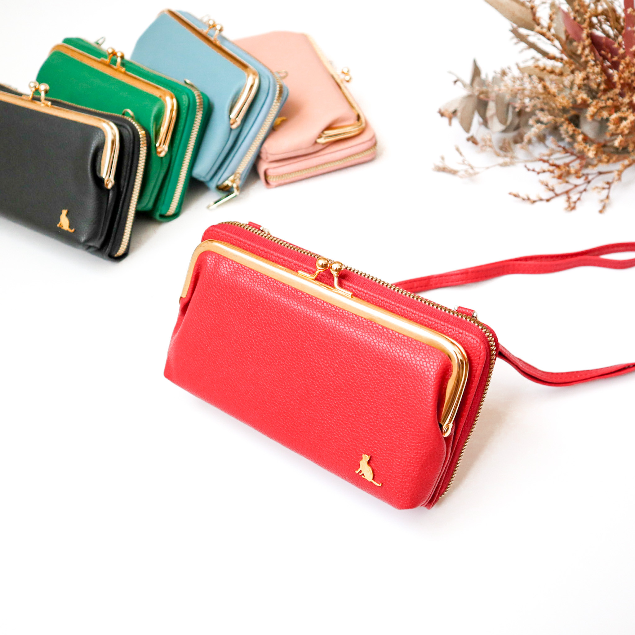 スマホショルダー お財布ショルダー がま口 がま口財布 スマホポーチ 猫 赤 スマホショルダーバッグ