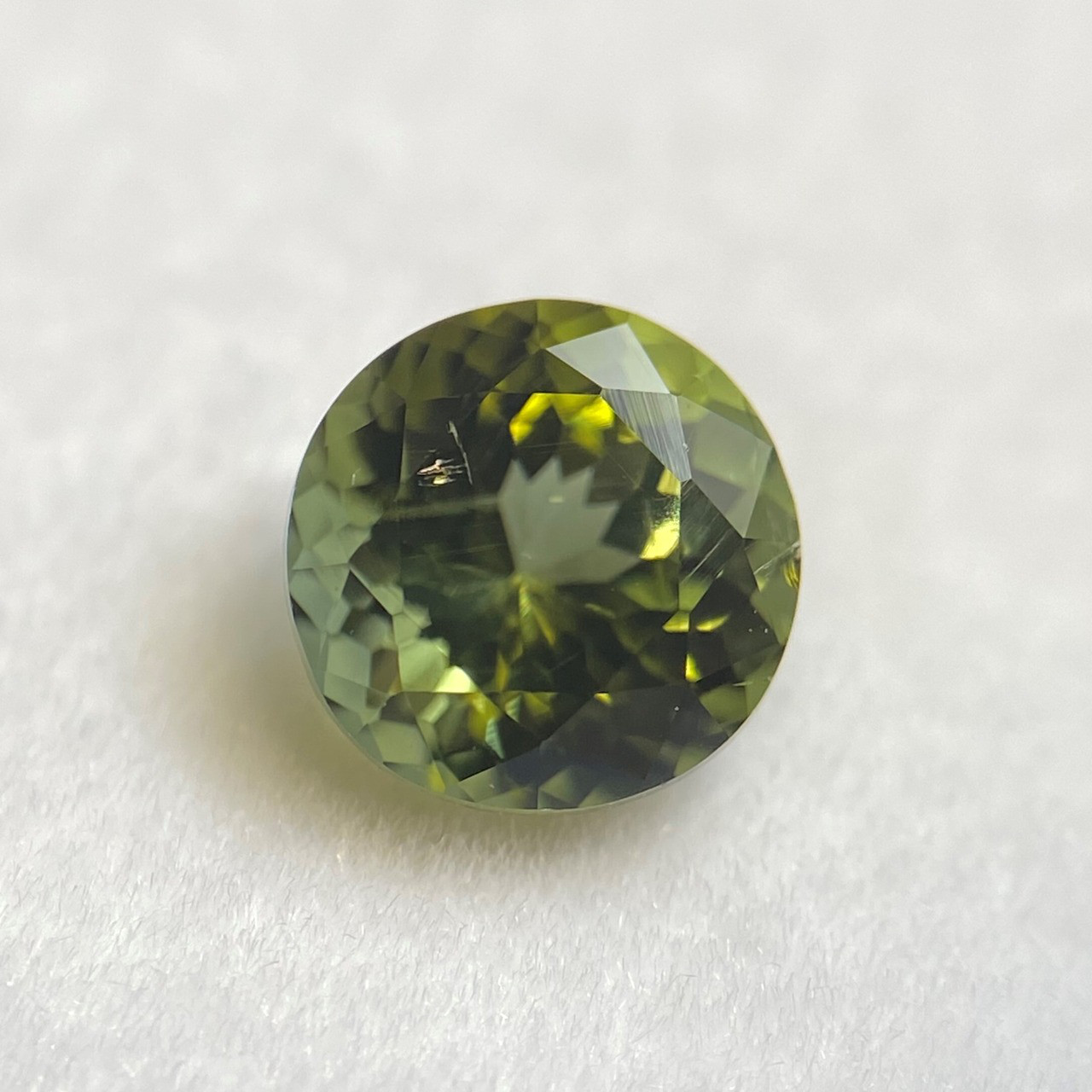 グリーントルマリン ルース 0.79ct コンゴ産
