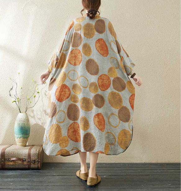 綿麻スタンドカラーワンピース .  ゆったりワンピース . サイズの大きいワンピース .プリントのロングスカート 4枚目の画像