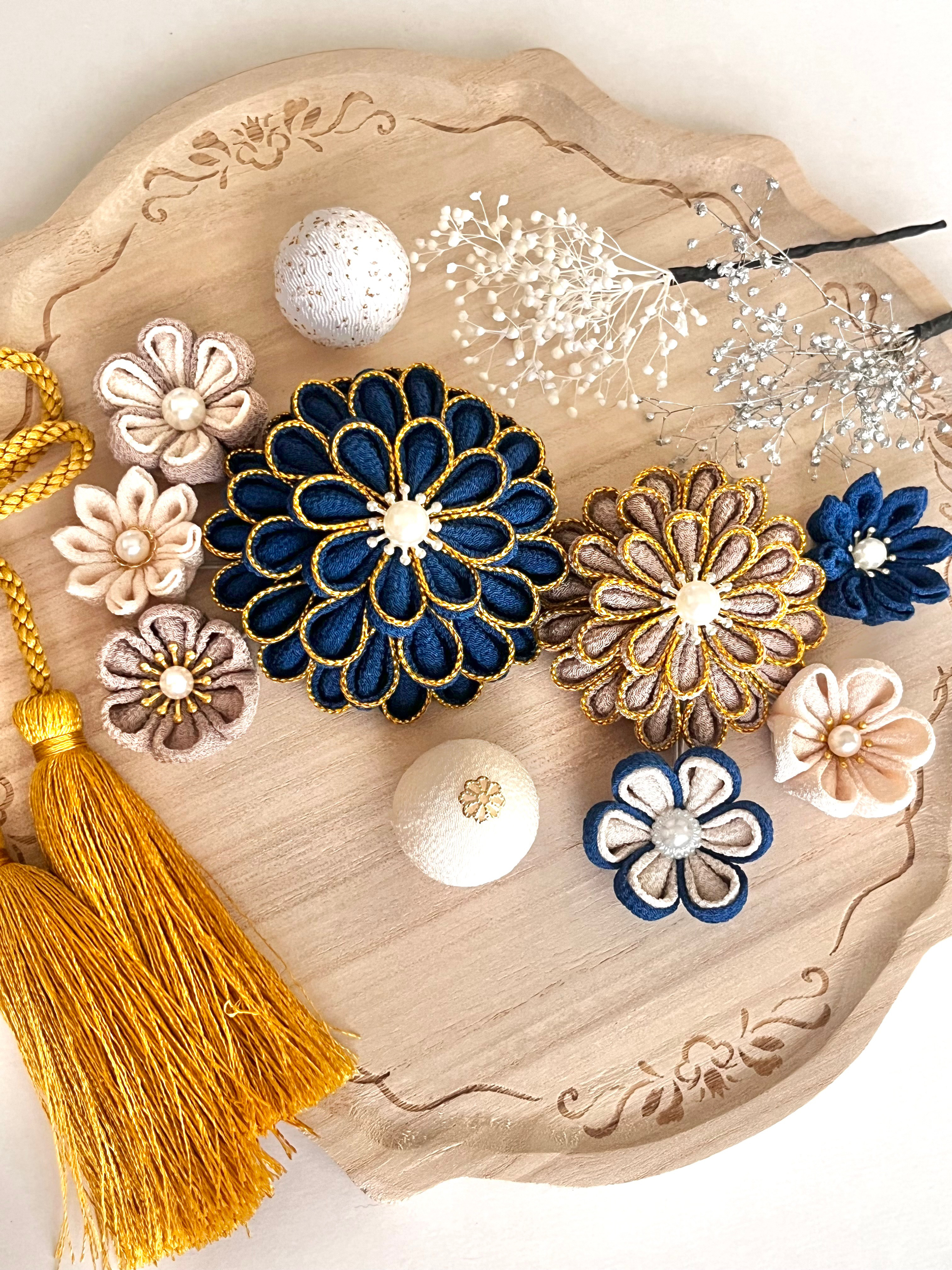 【金縁シリーズ　濃青・胡桃染色】髪飾り　成人式　卒業式　七五三