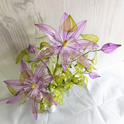 ◇サンダーソニア“提灯百合