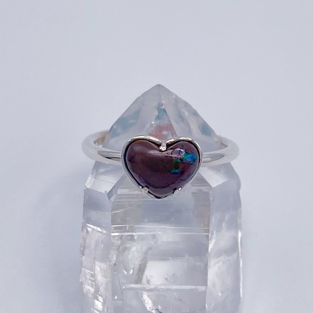 天然ボルダーオパールハートシルバーリング☆フリーサイズ☆オーストラリア産原石から磨いた1点もの！