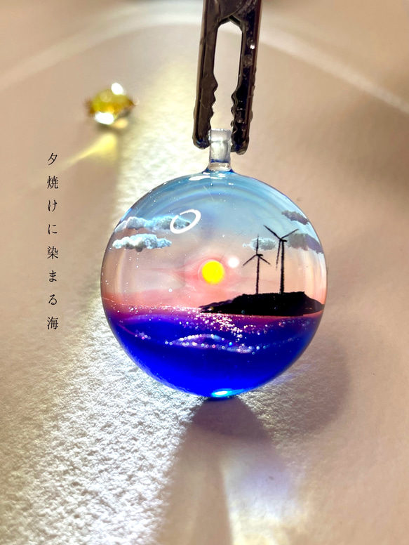 油絵 仮縁つき 海 夕焼け 球体 油絵 仮縁つき 海 夕焼け 球体 絵画
