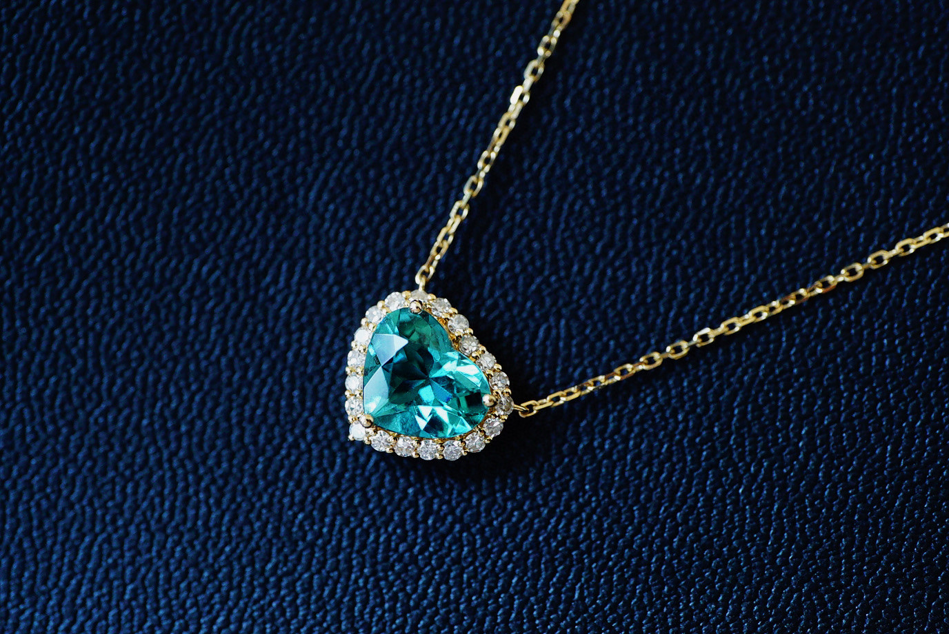 「絶美」K18  天然ブルートルマリン　上品　幸運　友情　希望　10月誕生石　ラグーントルマリン　ネックレス