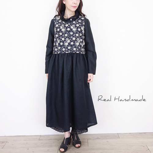予約販売] ブラックフラワーレースとリネンサイド脇開きタブリエ