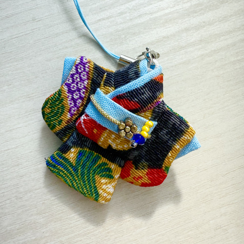 2309-105 ミニストラップサシェ 香り袋 かわいい小花柄⑫ かすみ草 茶 2309-105 ミニストラップサシェ 香り袋 かわいい小花柄⑫ かすみ