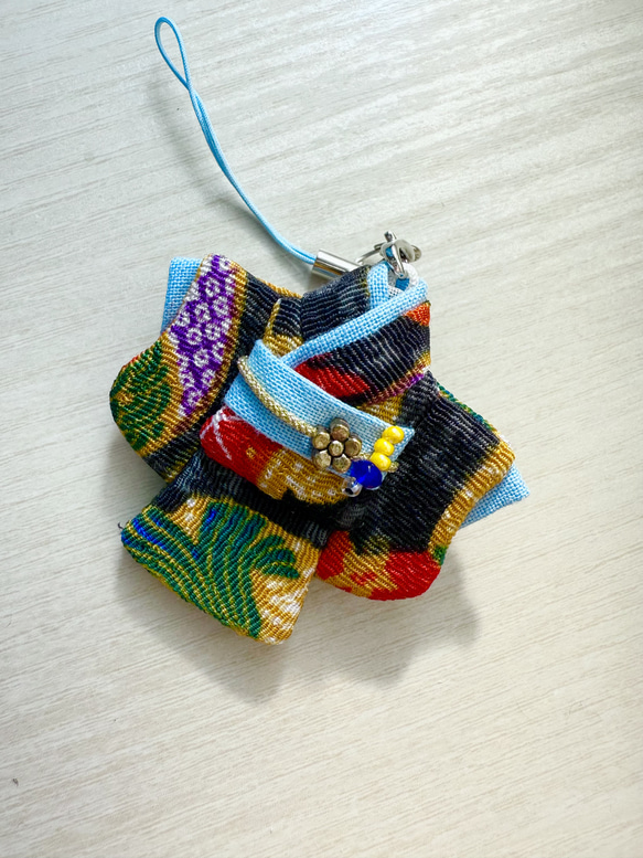 ミニチュア着物　小さな着物　正絹　ストラップ　112 ミニチュア着物小さな着物正絹ストラップ112