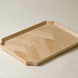 ヘリンボーンの隅切御盆【大】 カエデ 1枚目の画像