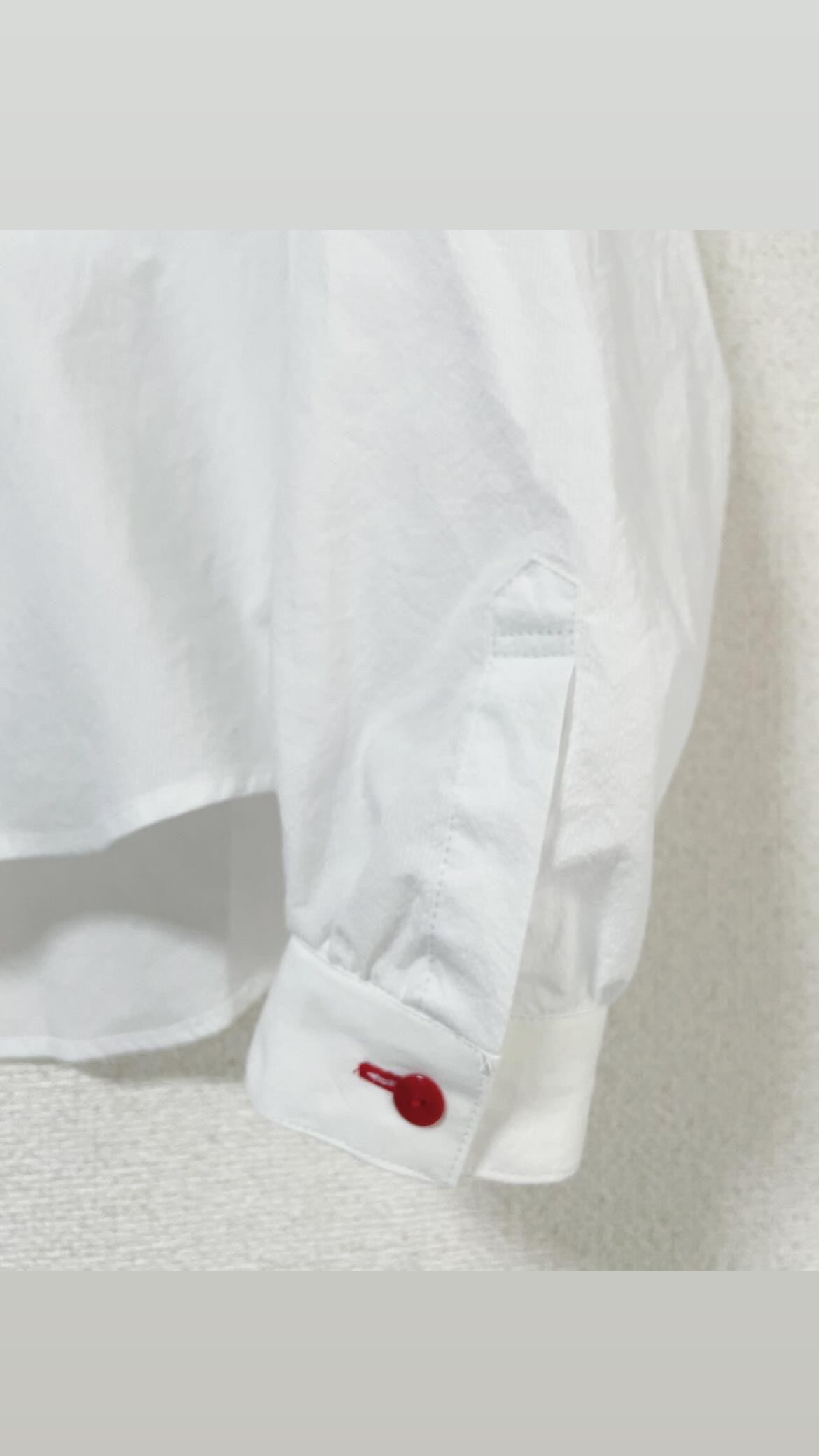 （Hjärta）  静けさの中に、きちんとを纏う。　ラグランスリーブ比翼シャツブラウス