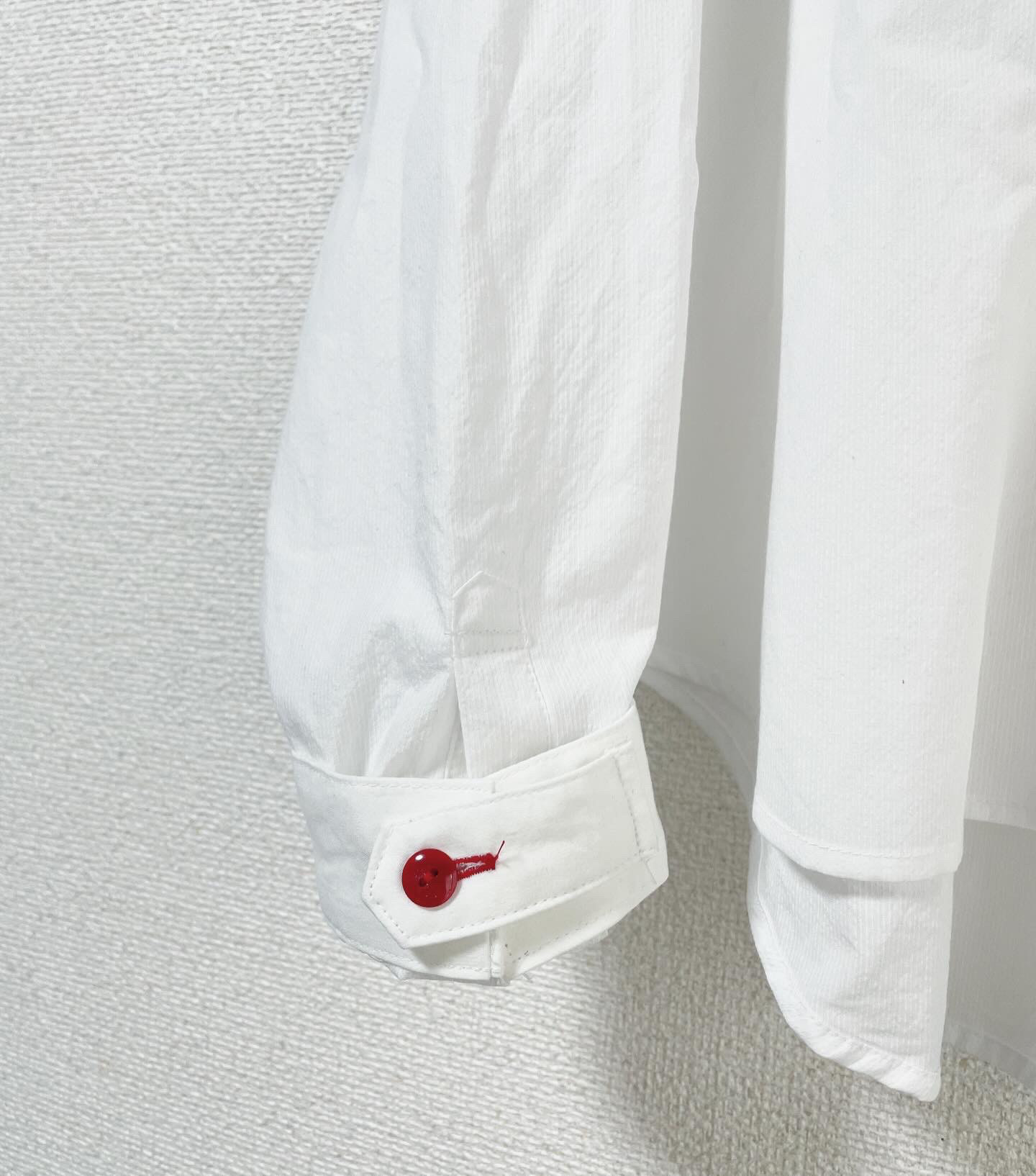 （Hjärta）  静けさの中に、きちんとを纏う。　ラグランスリーブ比翼シャツブラウス