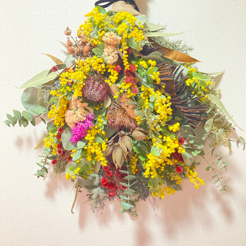 専用＊バンクシア＆ミモザ　ドライフラワースワッグ ギンヨウアカシアミモザのドライフラワースワッグ♪ 数日前から