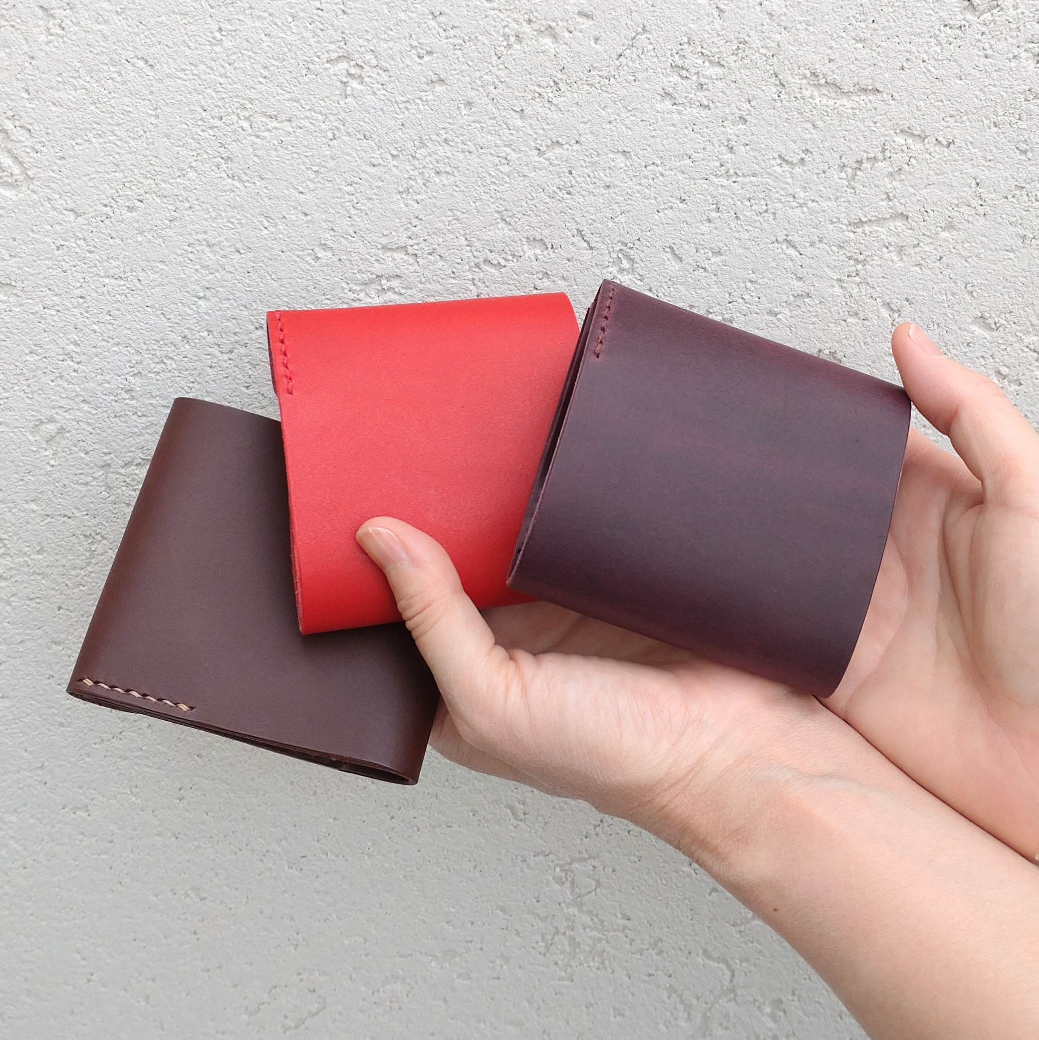 【送料込み2026】イタリアンレザー *　コンパクト財布　　ミニ財布　薄い　牛革　本革　　送別ギフト2026