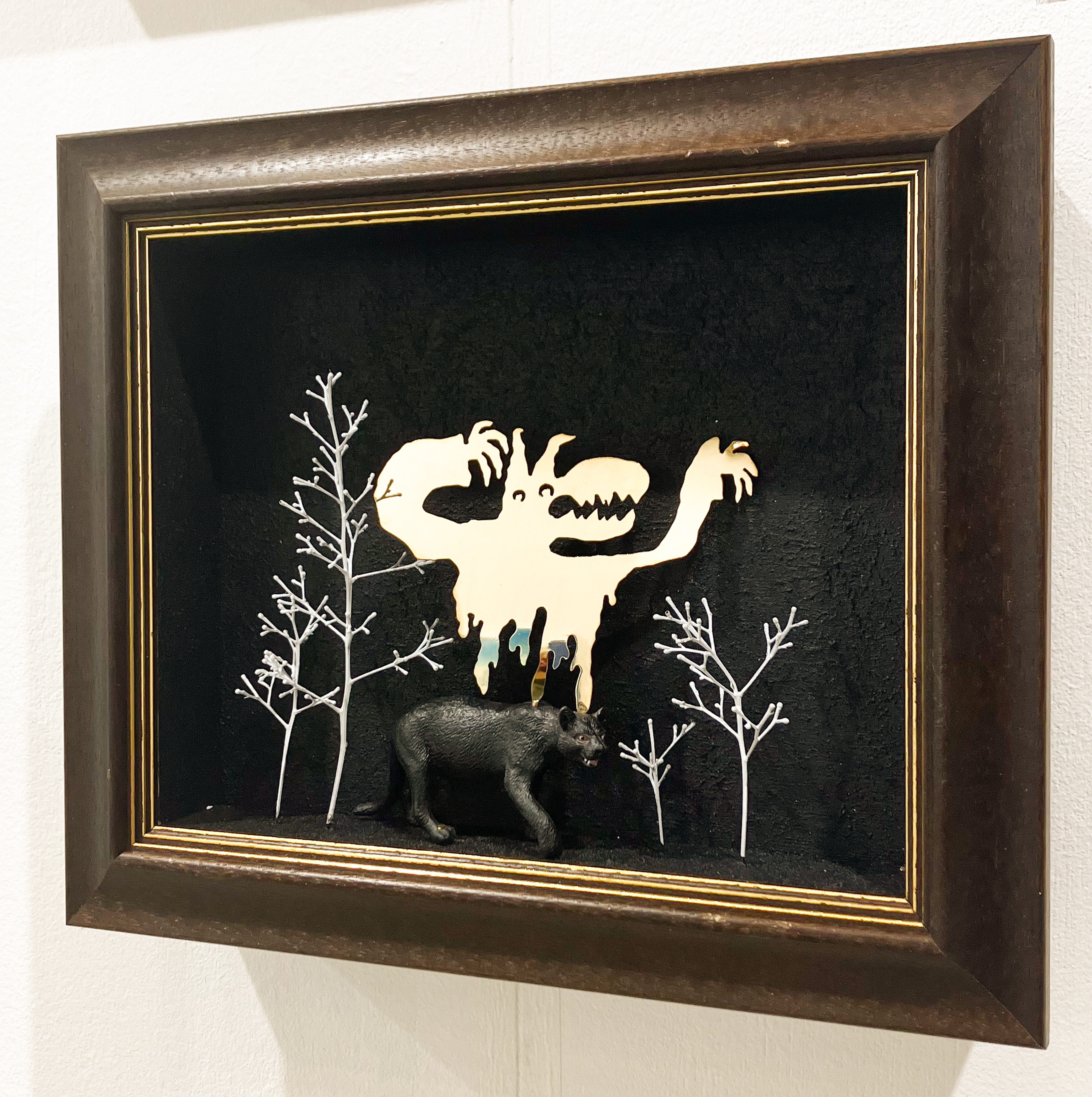 オバケオオカミのブローチ