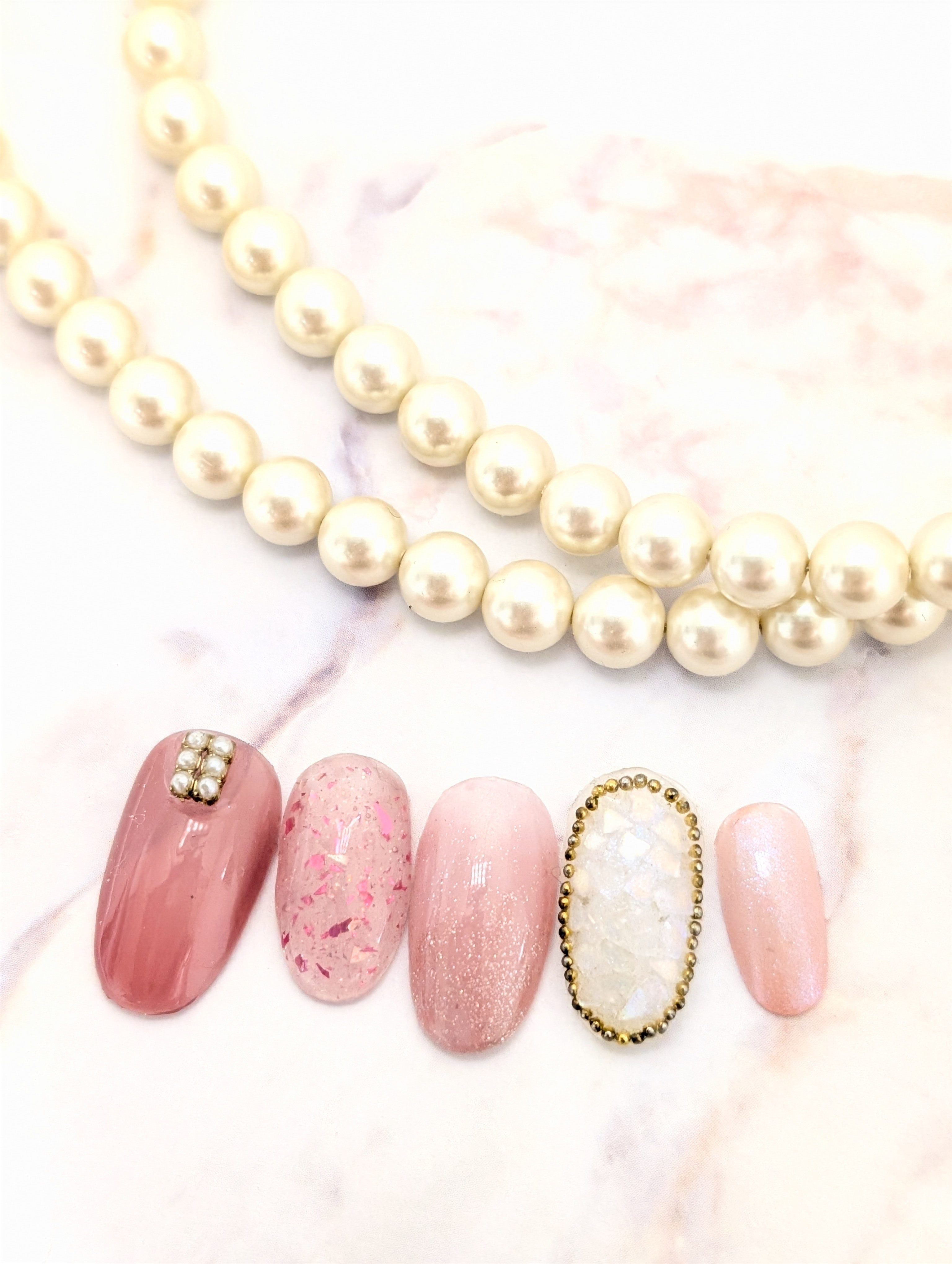 くすみピンクの大人kawaiiスタイル