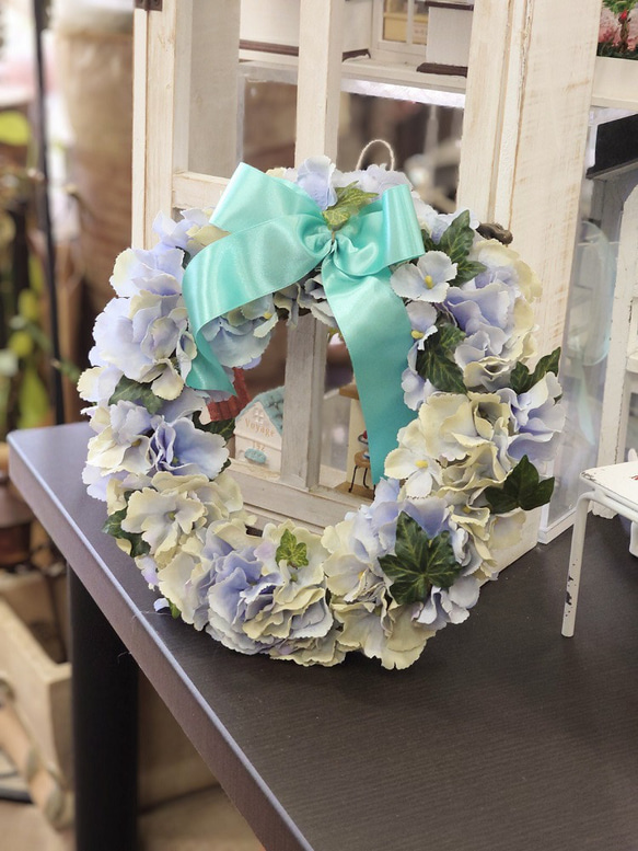 ブルーグリーン彩　紫陽花リース 2枚目の画像