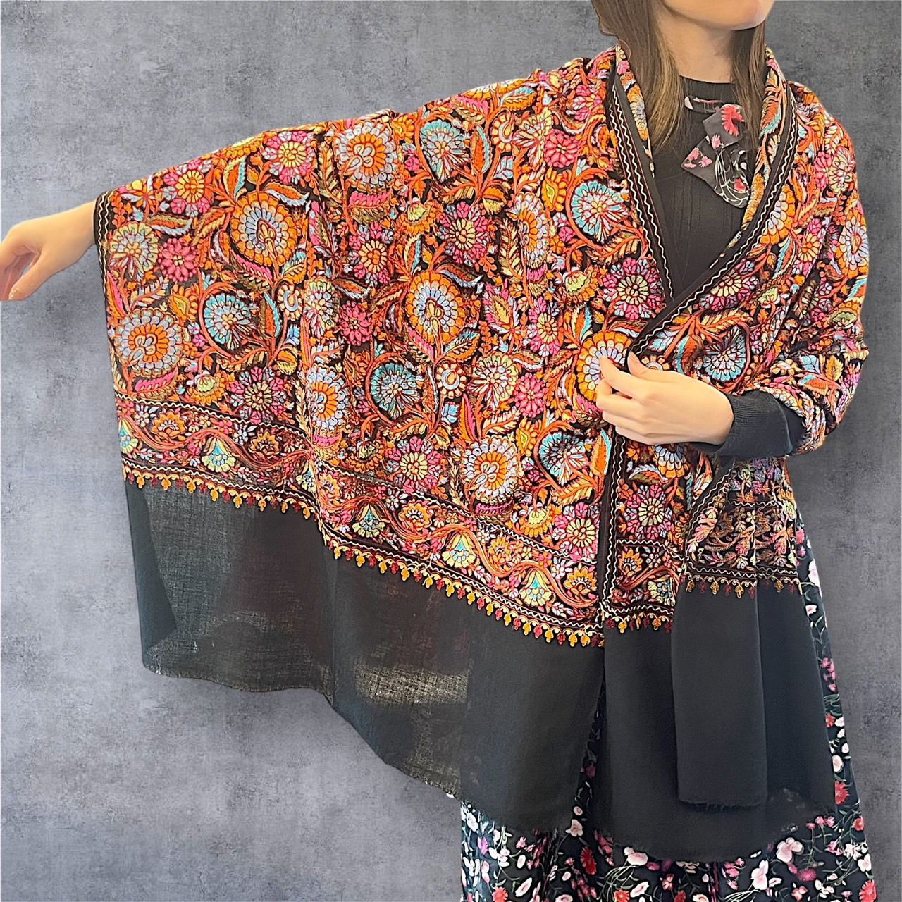 ショール 大判 スカーフ 高級 パシュミナ ストール 手刺繍