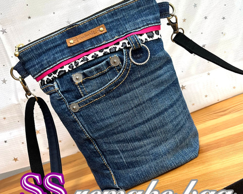 送料込みデニムリメイクバッグ（SS）No.718.☆ショルダーバッグ