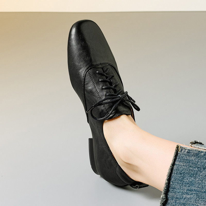 ローファー レディース レースアップ シューズ スクエアトゥ ローヒール 靴 甲深 フラット ぺたんこ 仕事 オフィス