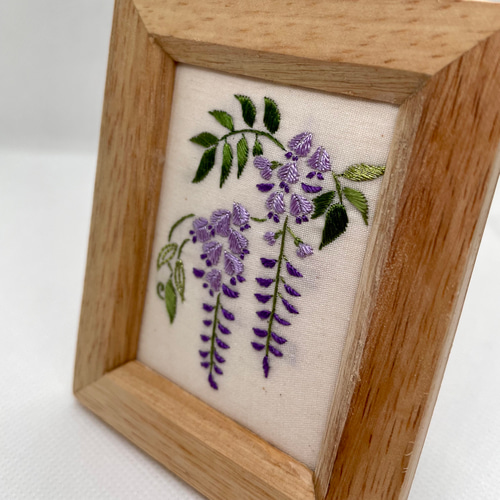 藤 刺繍フレーム 絹糸の日本刺繍 インテリア 壁飾り タペストリー