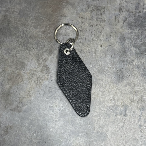 全4色】キーホルダー／モーテルキーホルダー／エンボスレザー