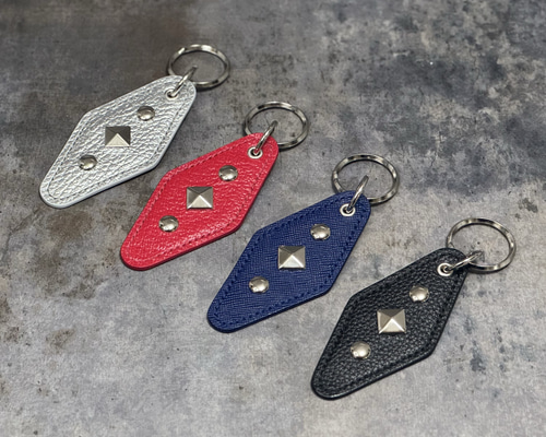 全4色】キーホルダー／モーテルキーホルダー／エンボスレザー