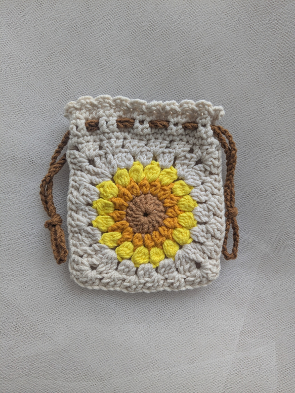 ひまわりのかぎ編みポーチ / コットン ハンドメイド かぎ針編み
