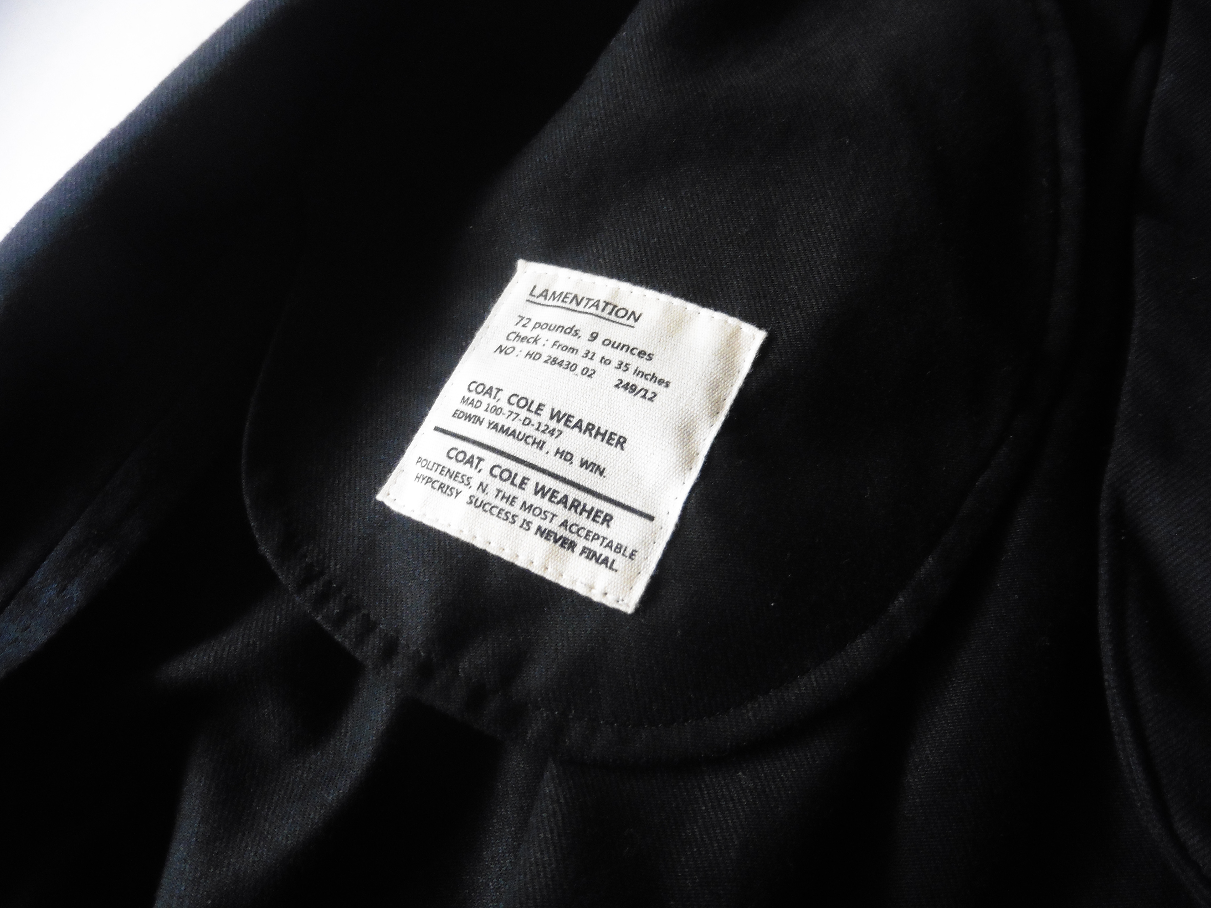 春夏向け 2タックルーズフィットリラックスパンツ『クロ』