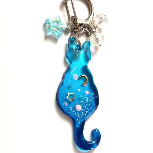 ハンドメイドレジン レジンアクセサリー レジンチャーム ネコ 宇宙