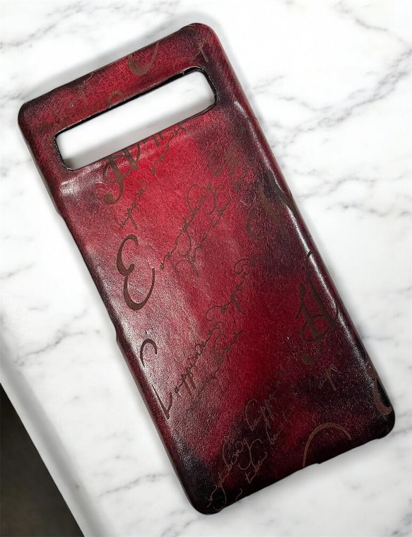 （オーダー制作）独特な色合いに手染めしたスマホバックカバーケース 1枚目の画像