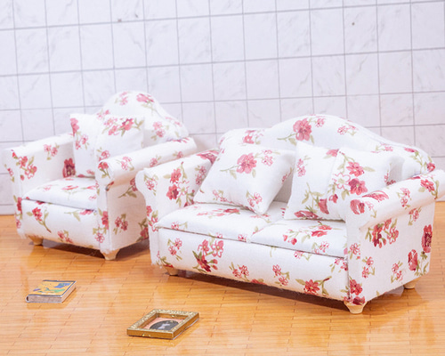 【ドールハウス】　☆honeyard☆　1/6ソファ＆オットマン(花柄) 43686cf348de05315f2d84526b5ce8