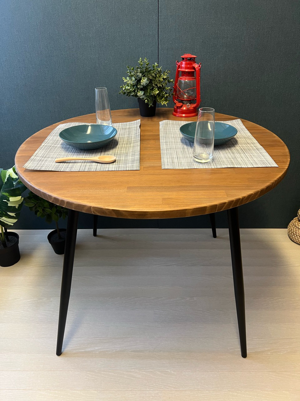 【送料無料】 テーブル 丸形 90cm パイン ダークウォルナット アイアン製ボルト連結脚