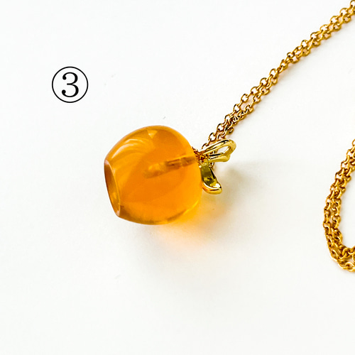 フローライトのりんごネックレス/天然石/母の日/ギフト ネックレス