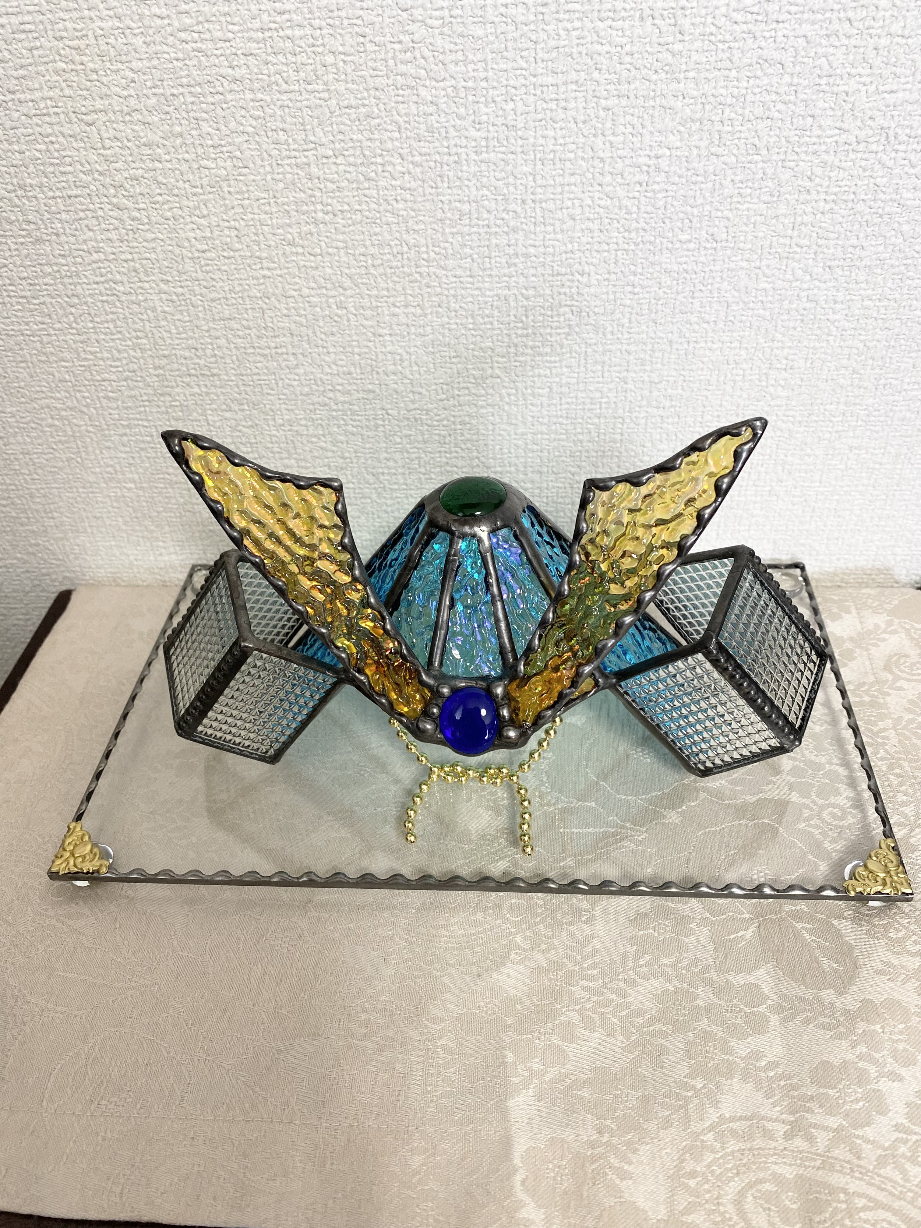 ガラスの兜飾り♢ステンドグラス