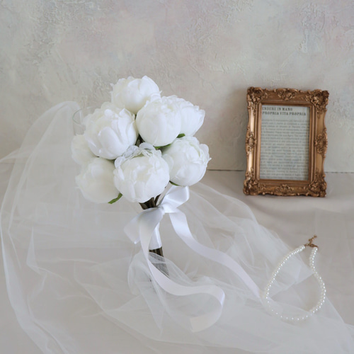 上品な芍薬(ピオニー)ブーケ／エレガントブーケ／ホワイトブーケ