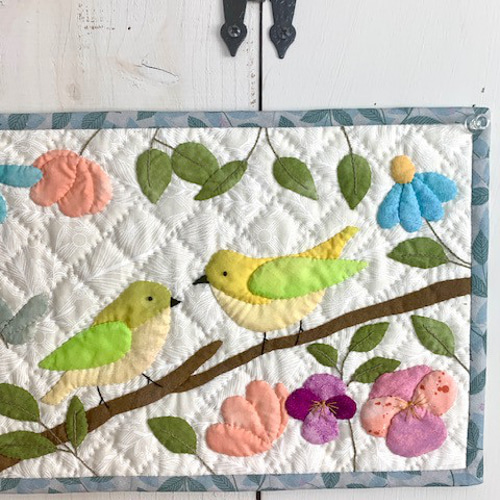 パッチワークタペストリー「春の予感」縦 166cm 横147cm の大作 Amazon.co.jp: lunarableパッチワークタペストリー、キルト