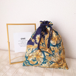 ヴィンテージスカーフ・巾着袋(HsR) ポーチ tty 通販 17611175｜Creema