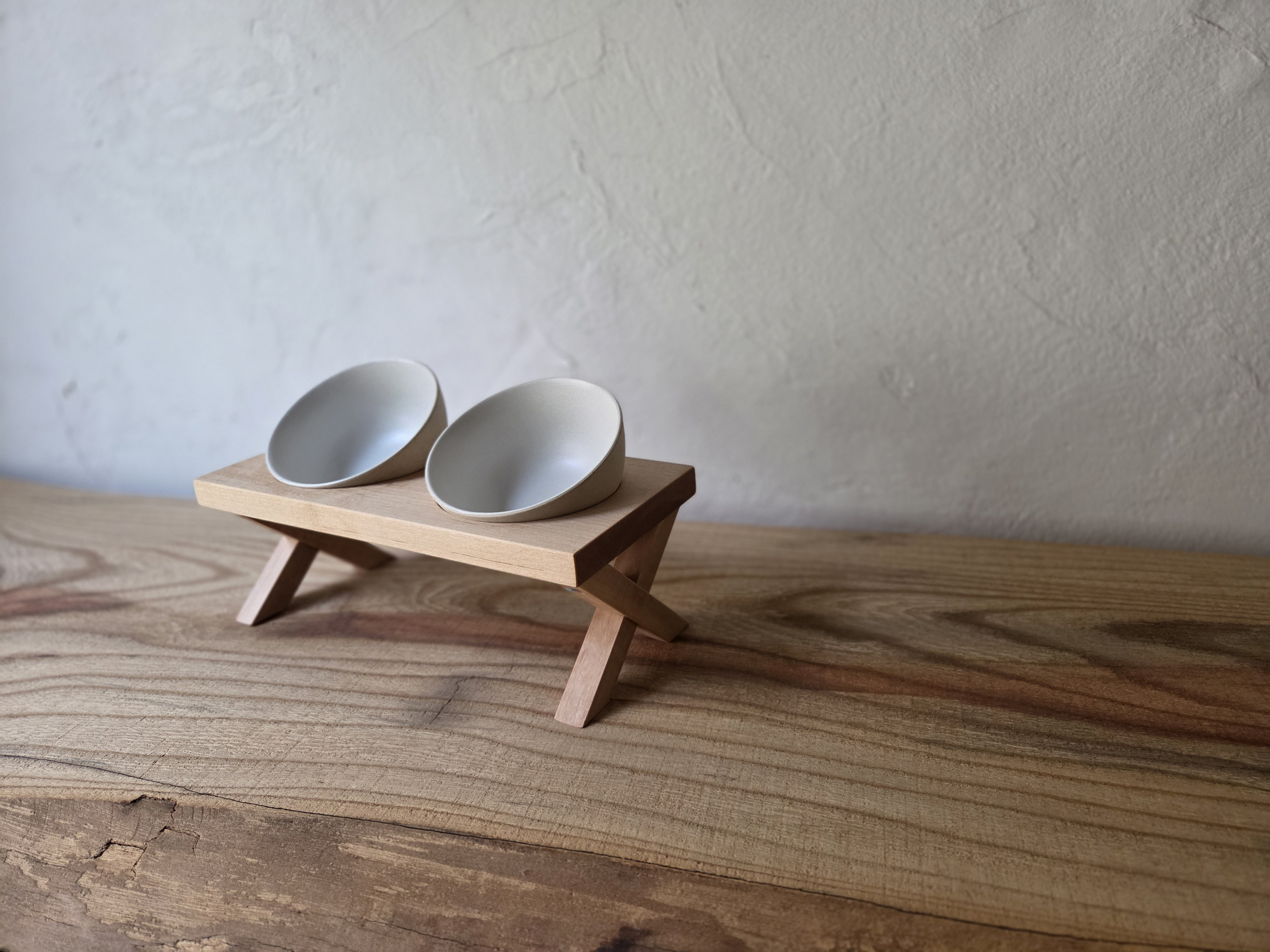 ペットフードテーブル/食器台 -メープル‐