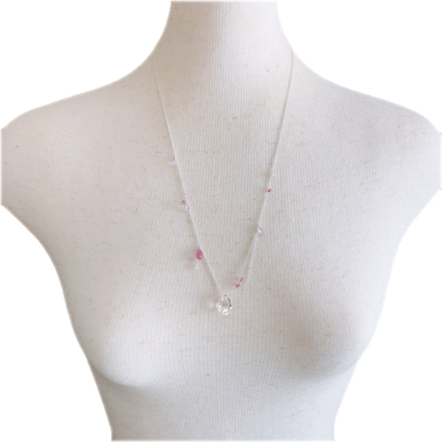 天然石 クンツァイト *ピンクサファイアのネックレス (シルバー