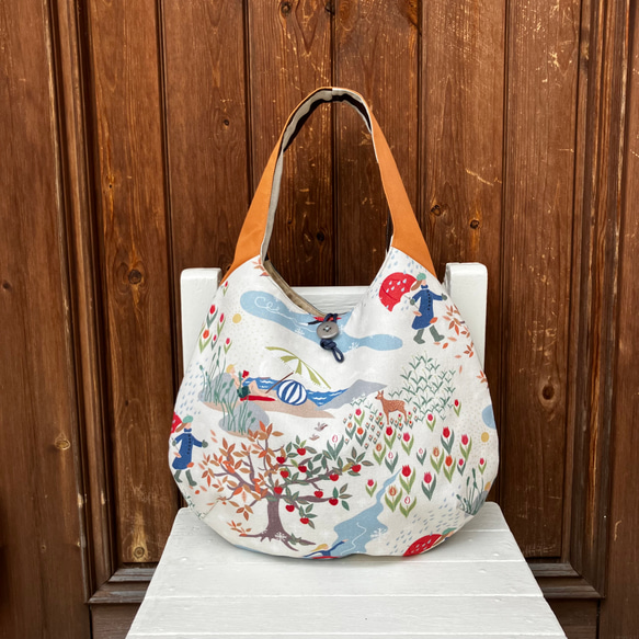 ☆再出品 たまご型バッグ ワンハンドル 北欧の物語8 トートバッグ  