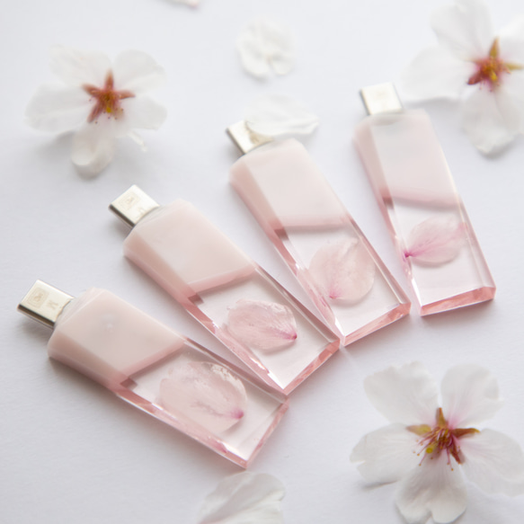 【2025年春新作】桜色メモリーズMk.Ⅲ(桜メモリType-Cモデル) 32~128GB 本物の桜の花びらを使用 1枚目の画像