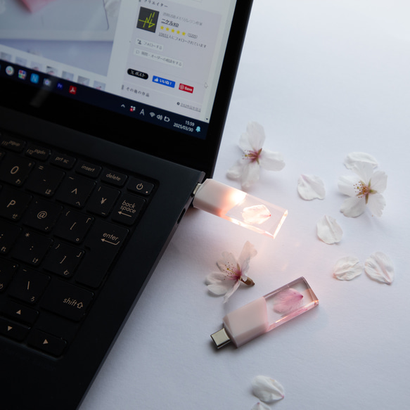 【2025年春新作】桜色メモリーズMk.Ⅲ(桜メモリType-Cモデル) 32~128GB 本物の桜の花びらを使用 11枚目の画像